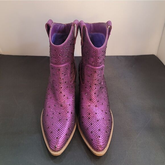 BRAND NEW FOREVER RIVER RHINESTONE WESTERN BOOTIES - Picture 3 of 12